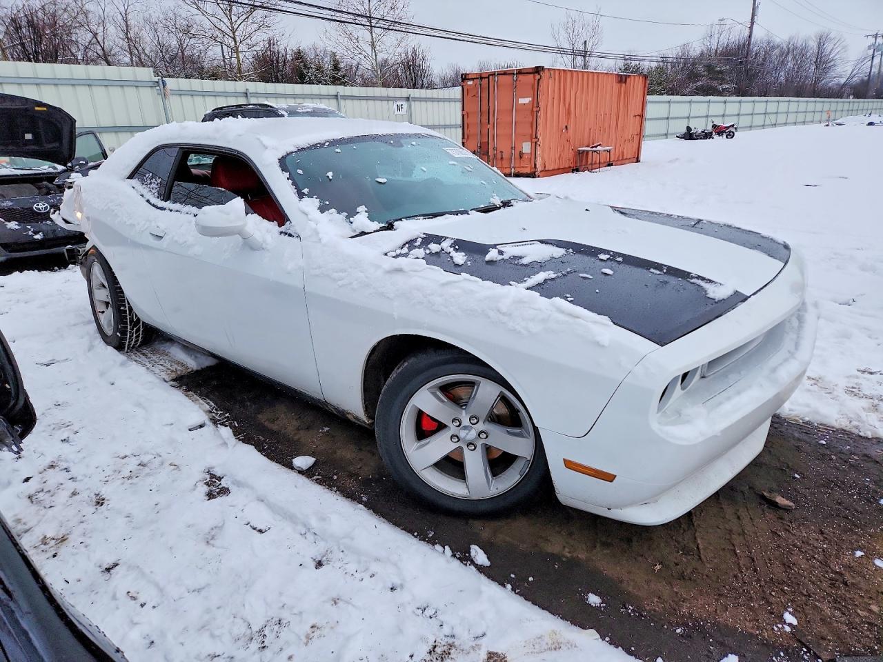 2014 Dodge Challenger sxt