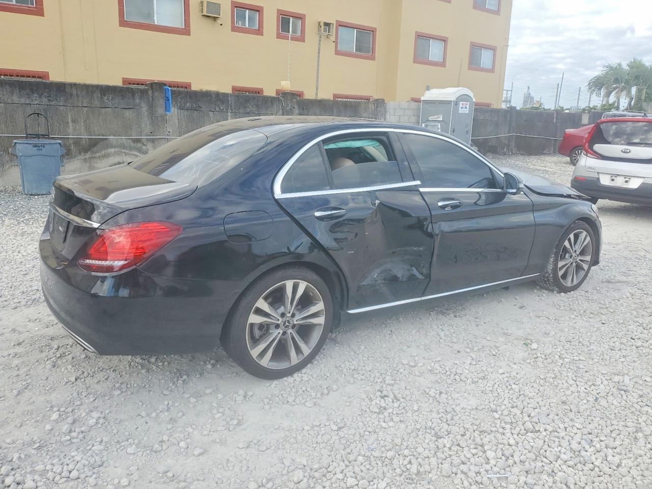 2019 Mercedes-Benz C300