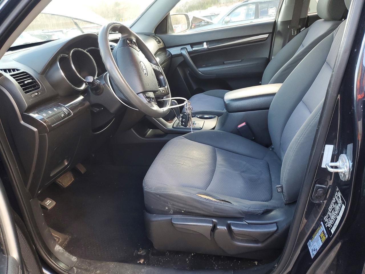 2013 KIA Sorento lx