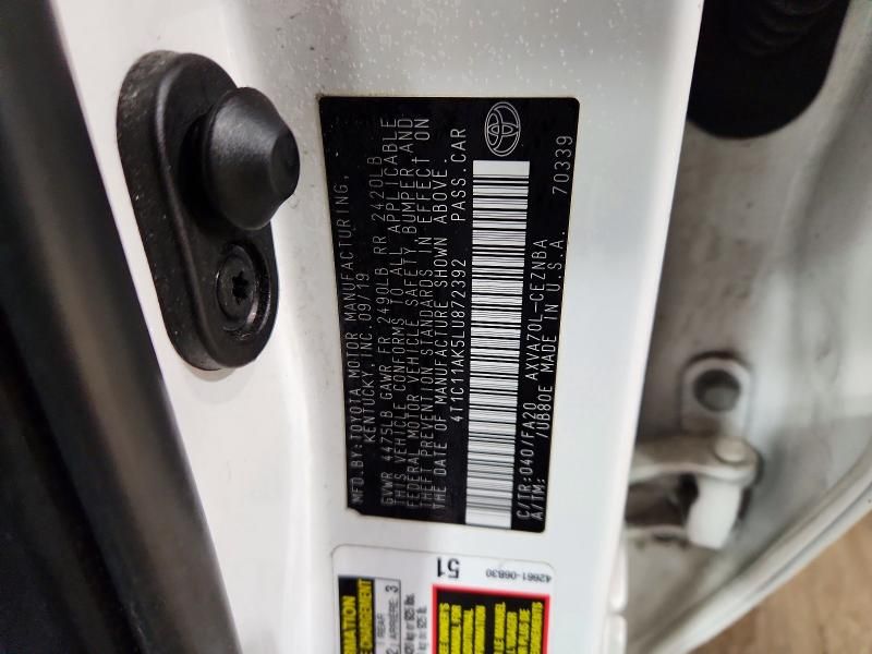 2020 Toyota Camry le