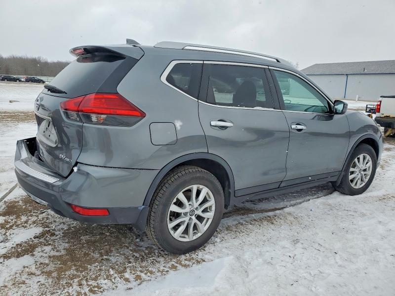 2017 Nissan Rogue sv