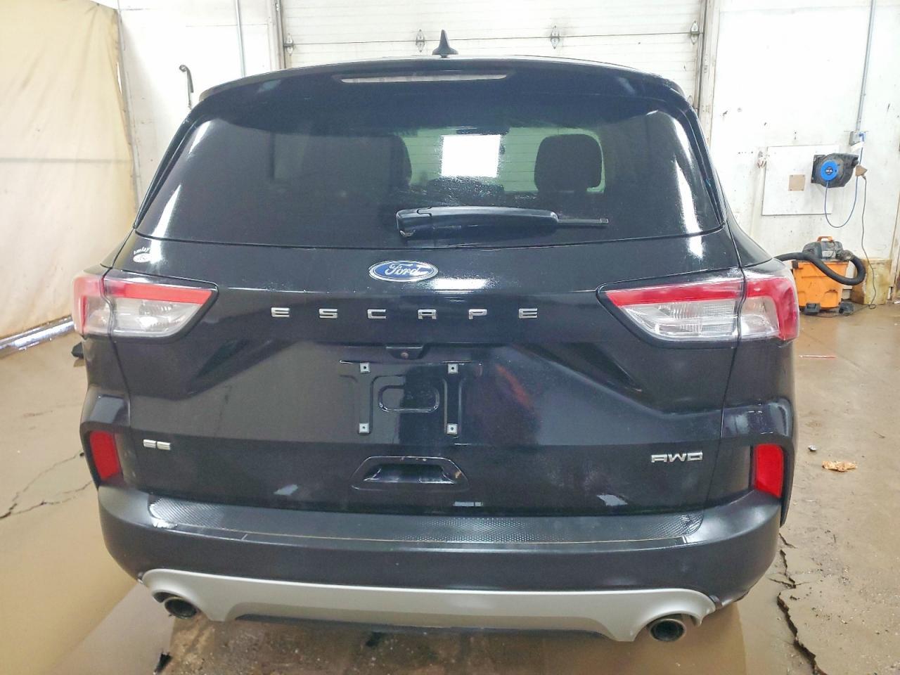 2022 Ford Escape se