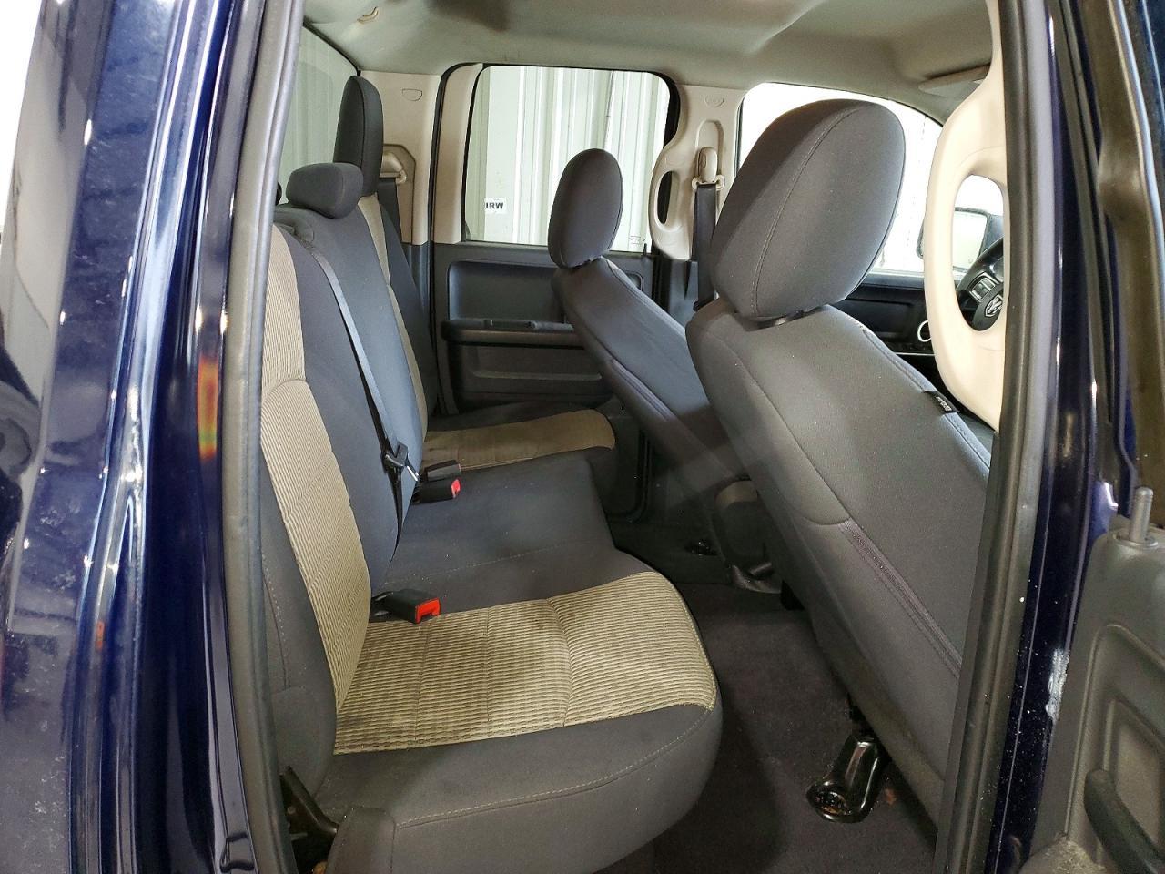 2012 Dodge Ram 1500 st