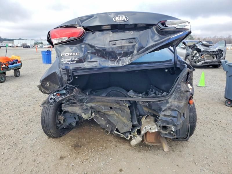 2017 KIA Forte lx