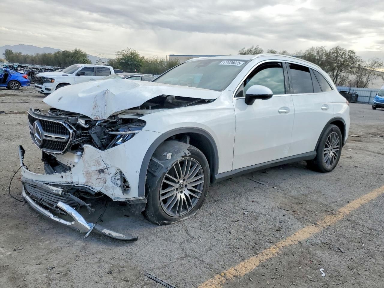 2024 Mercedes-Benz Glc 300