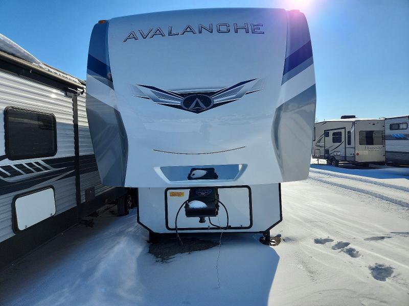 2022 Keystone Avalanche Camper
