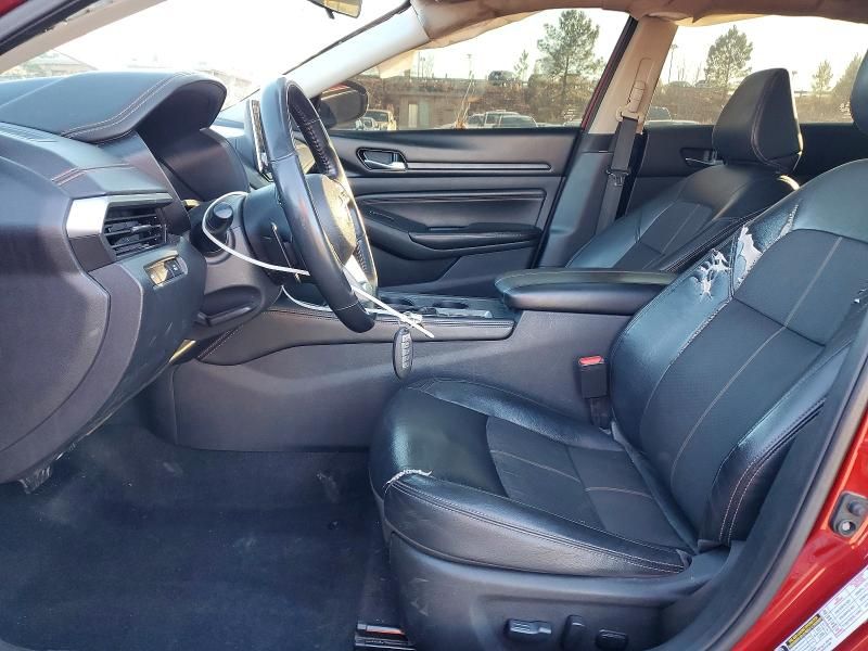 2021 Nissan Altima sr