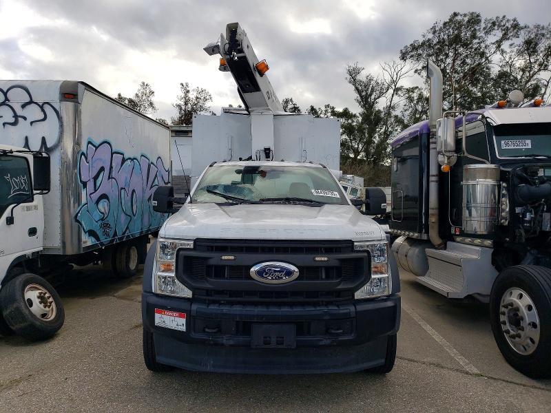2022 Ford 550 Utility / Service Truck