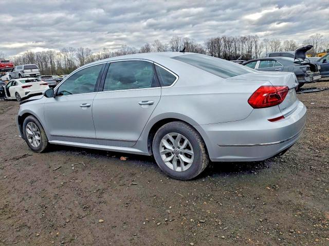 2016 Volkswagen Passat s