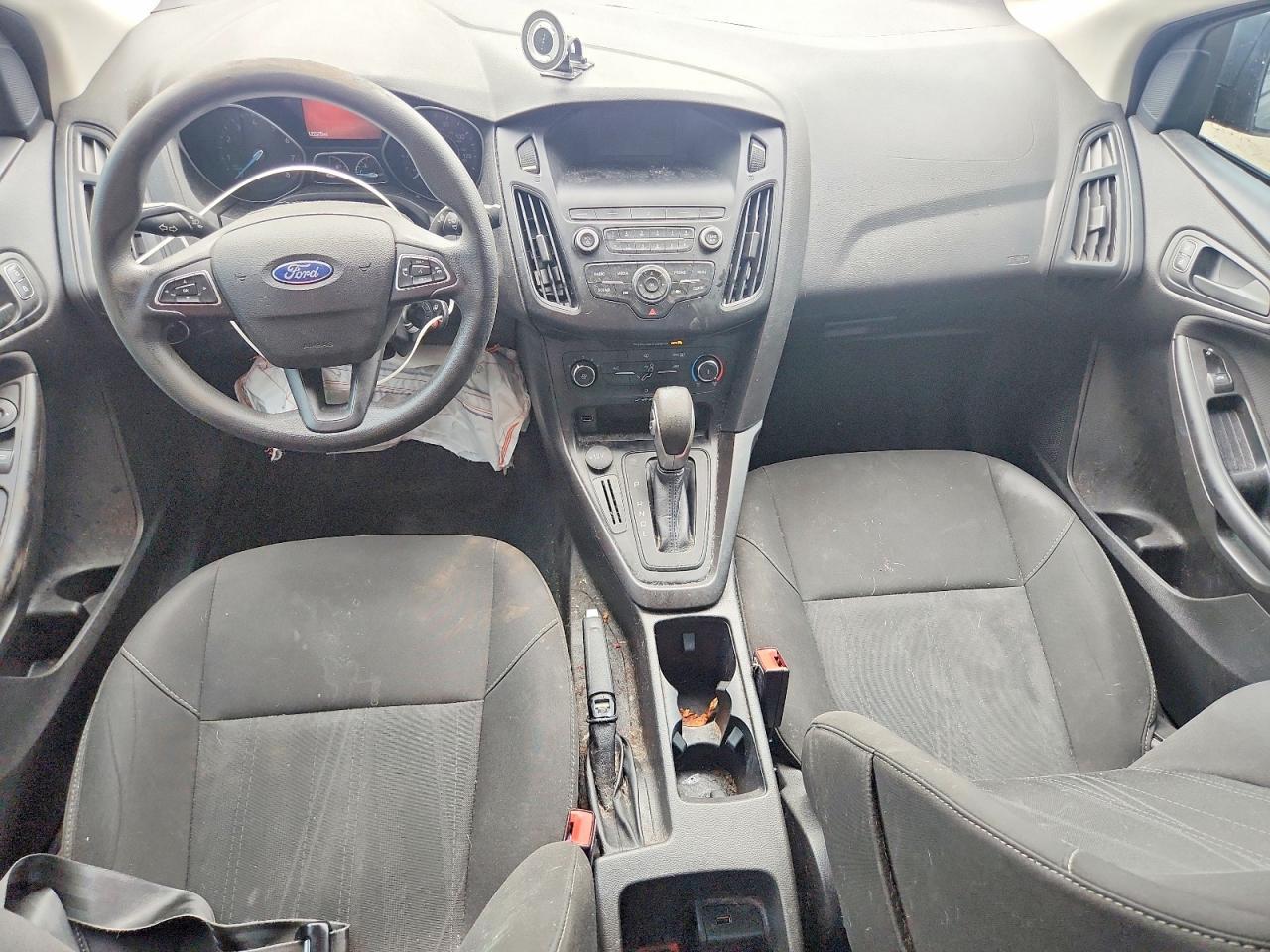 2018 Ford Focus s