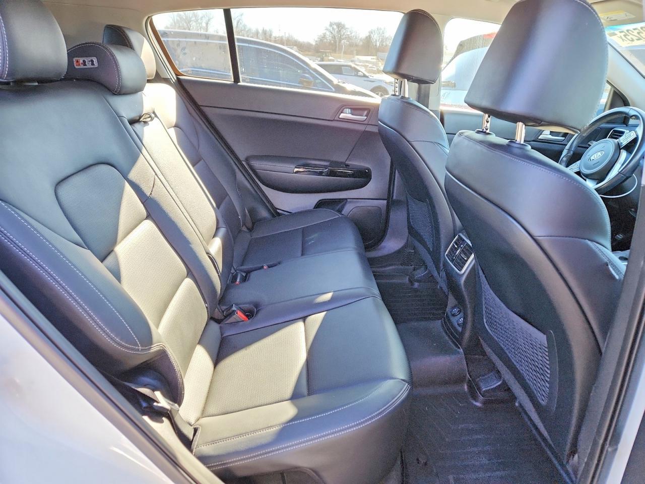 2020 KIA Sportage ex