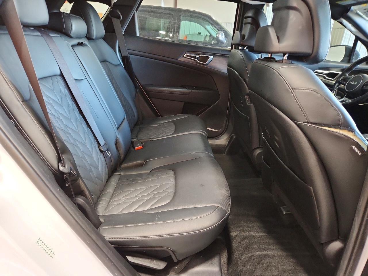 2023 KIA Sportage x Line