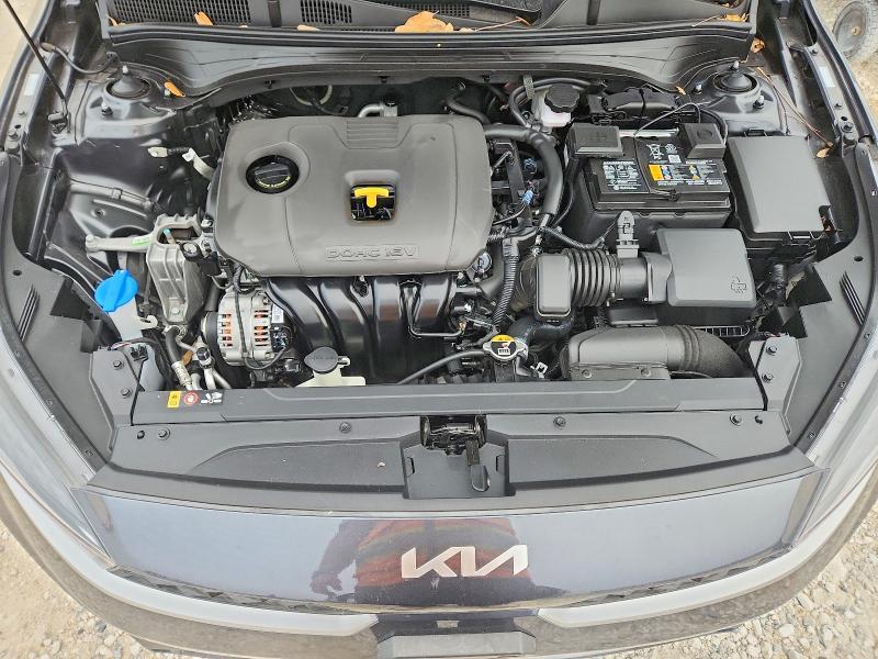 2024 KIA Forte lx