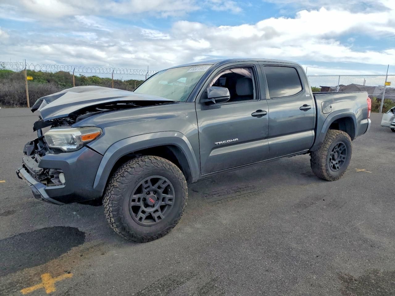 2017 Toyota Tacoma Double cab