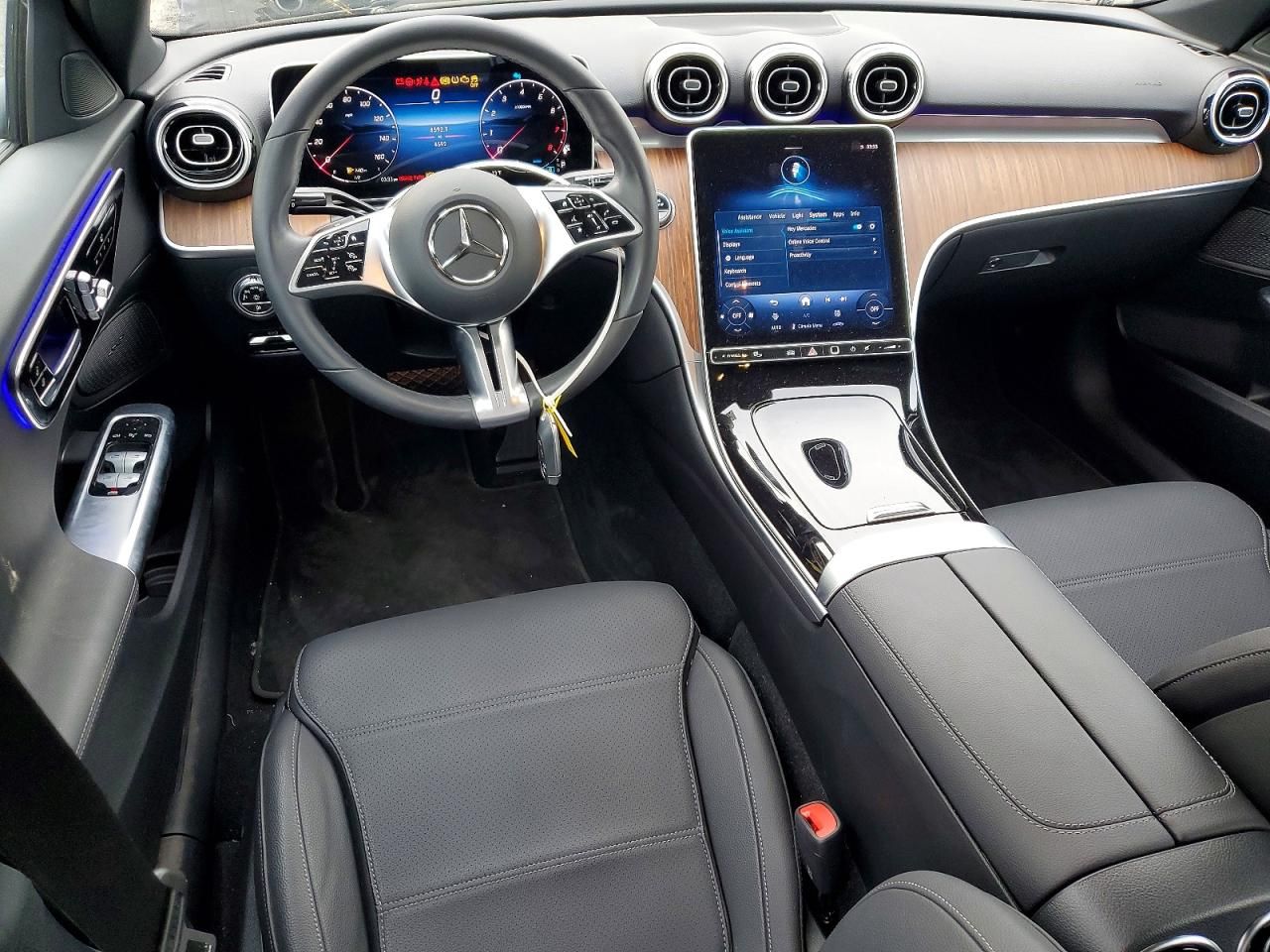 2025 Mercedes-Benz C300