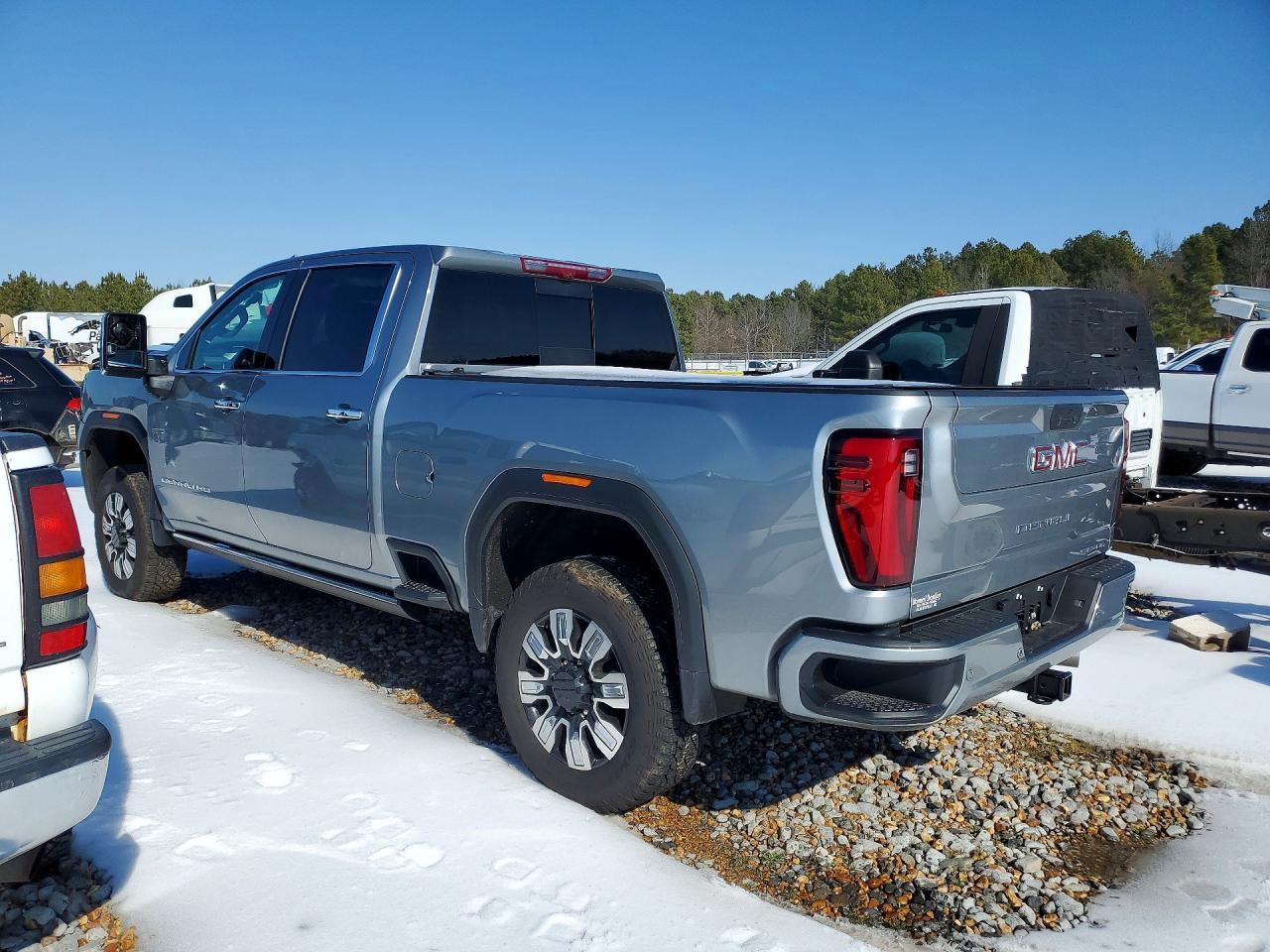 2025 GMC Sierra K2500 Denali