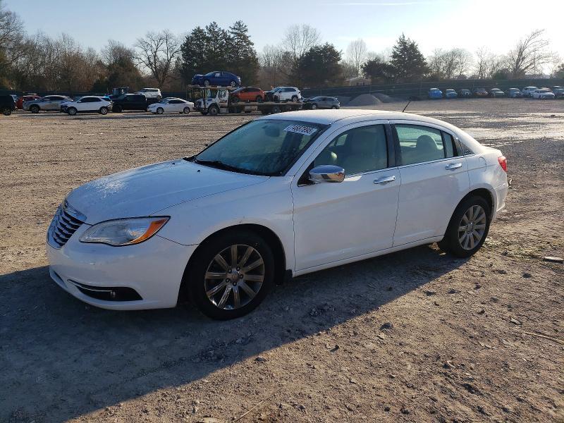 2013 Chrysler 200 Limited