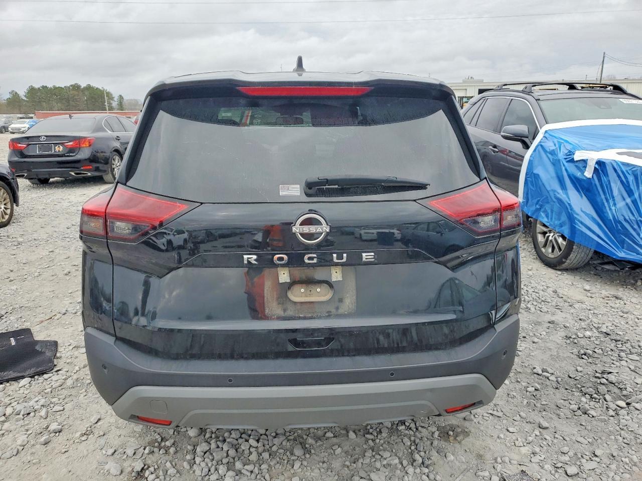 2023 Nissan Rogue s