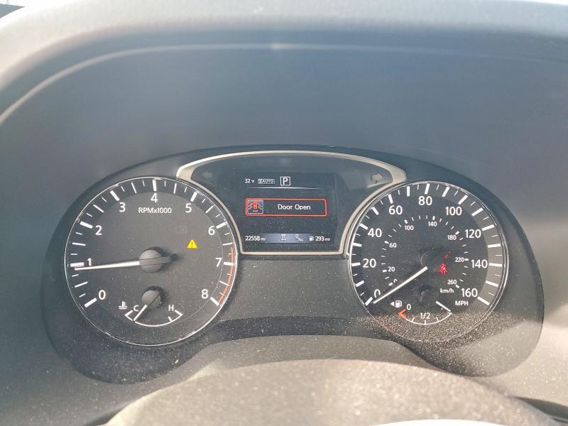 2020 Nissan Pathfinder sv