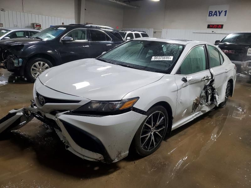 2023 Toyota Camry se Night Shade