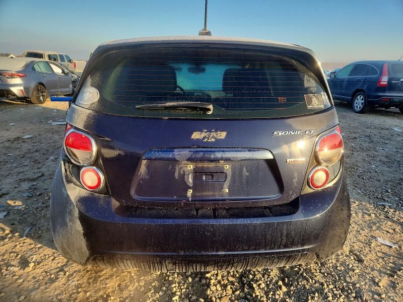 2016 Chevrolet Sonic lt