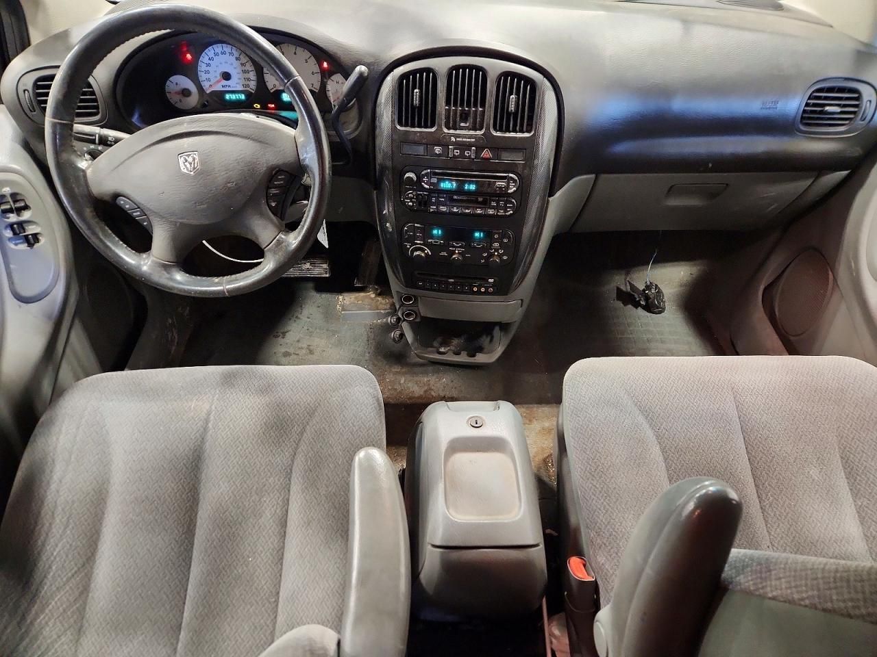 2005 Dodge Grand Caravan sxt