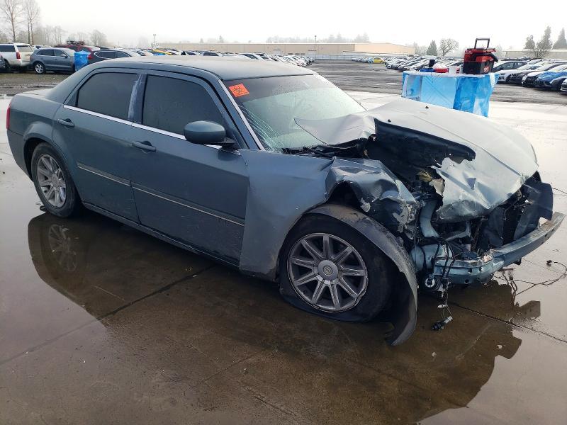 2005 Chrysler 300 Touring