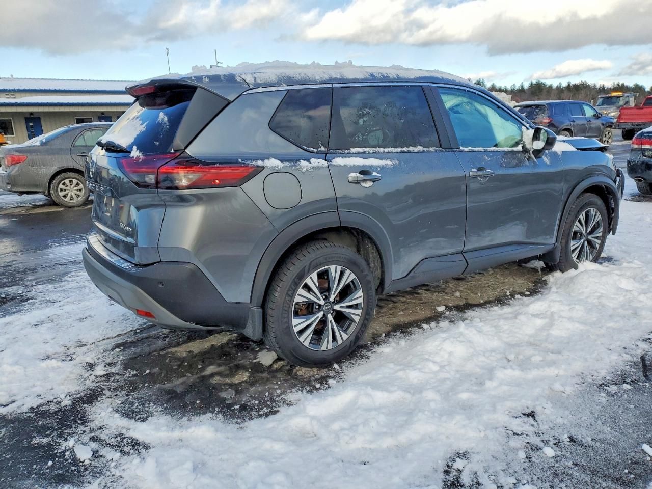 2023 Nissan Rogue sv