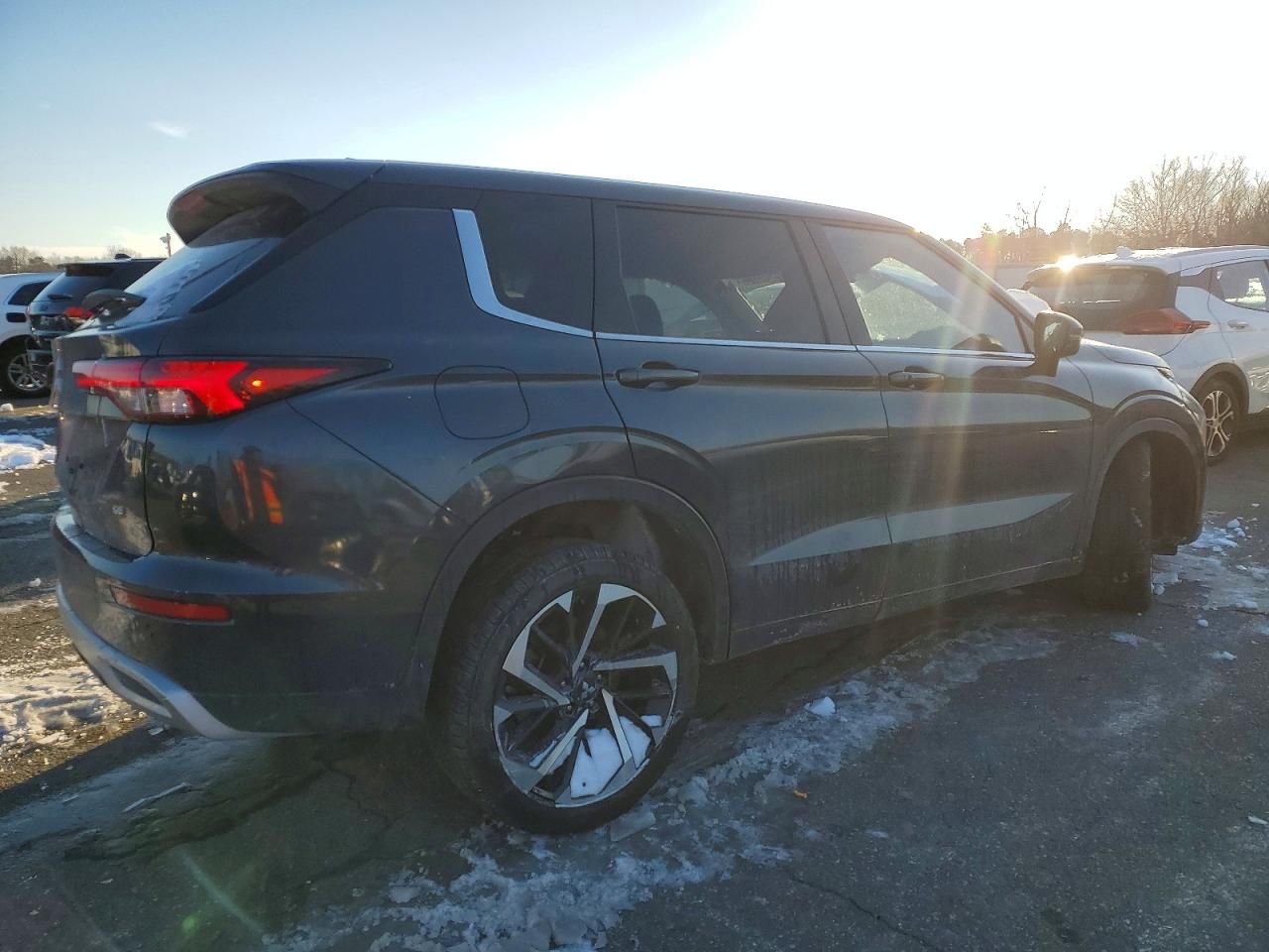 2024 Mitsubishi Outlander se