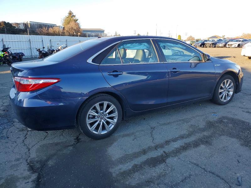 2016 Toyota Camry Hybrid