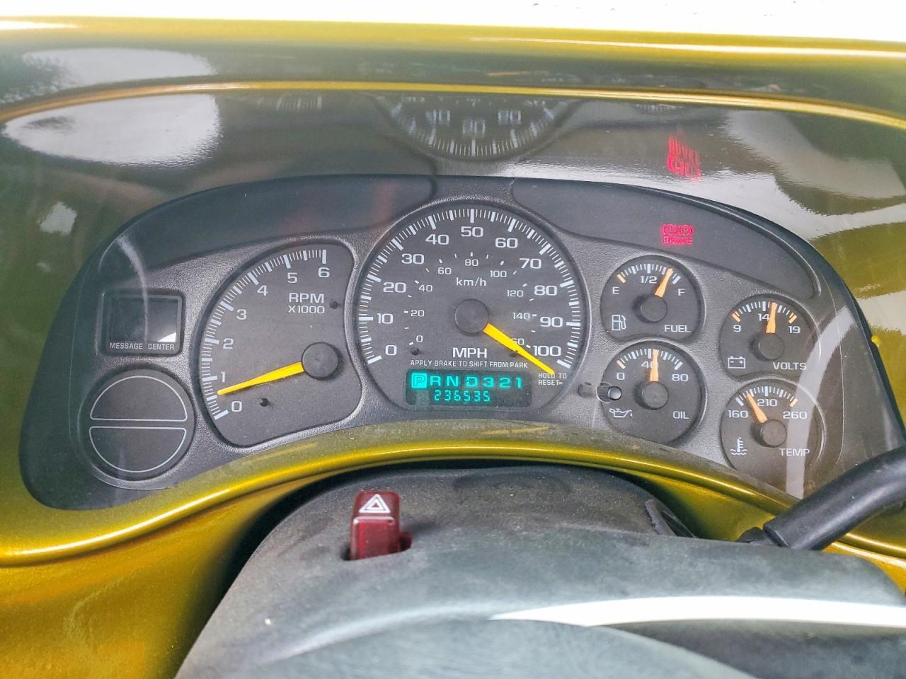 2001 Chevrolet Silverado C1500
