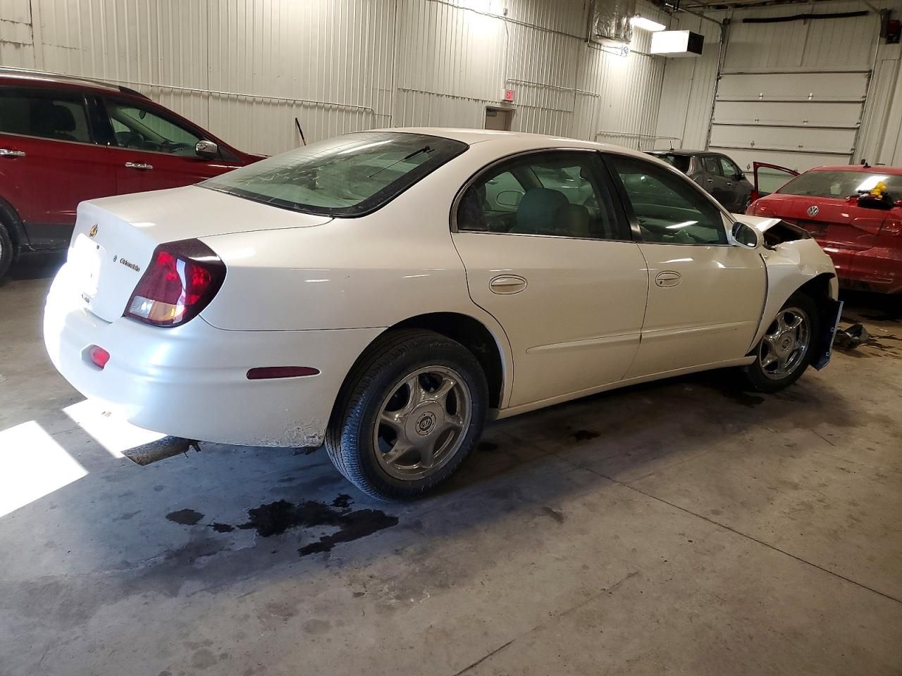 2001 Oldsmobile Aurora 4.0