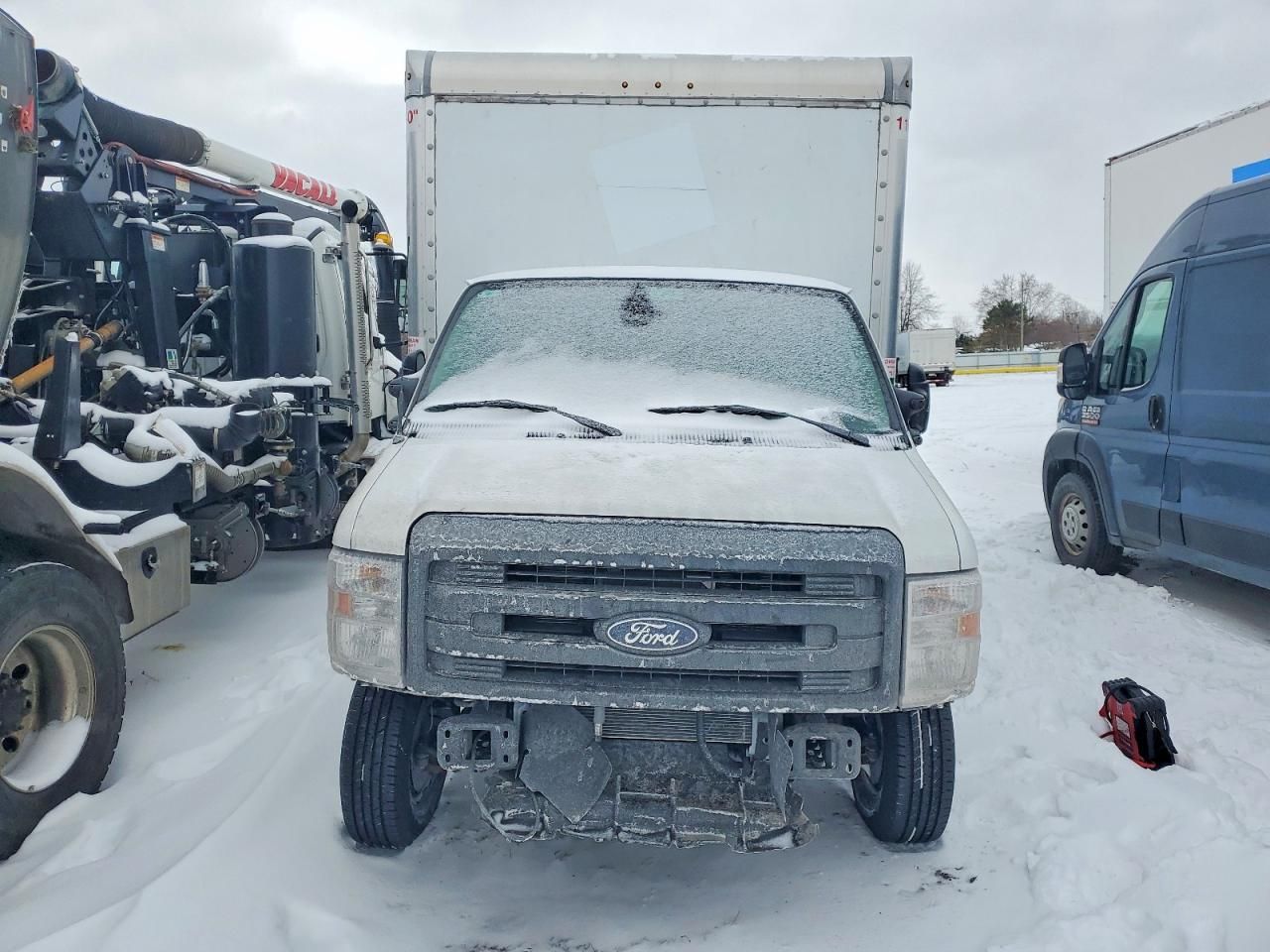 2026 Ford E450 BOX Truck