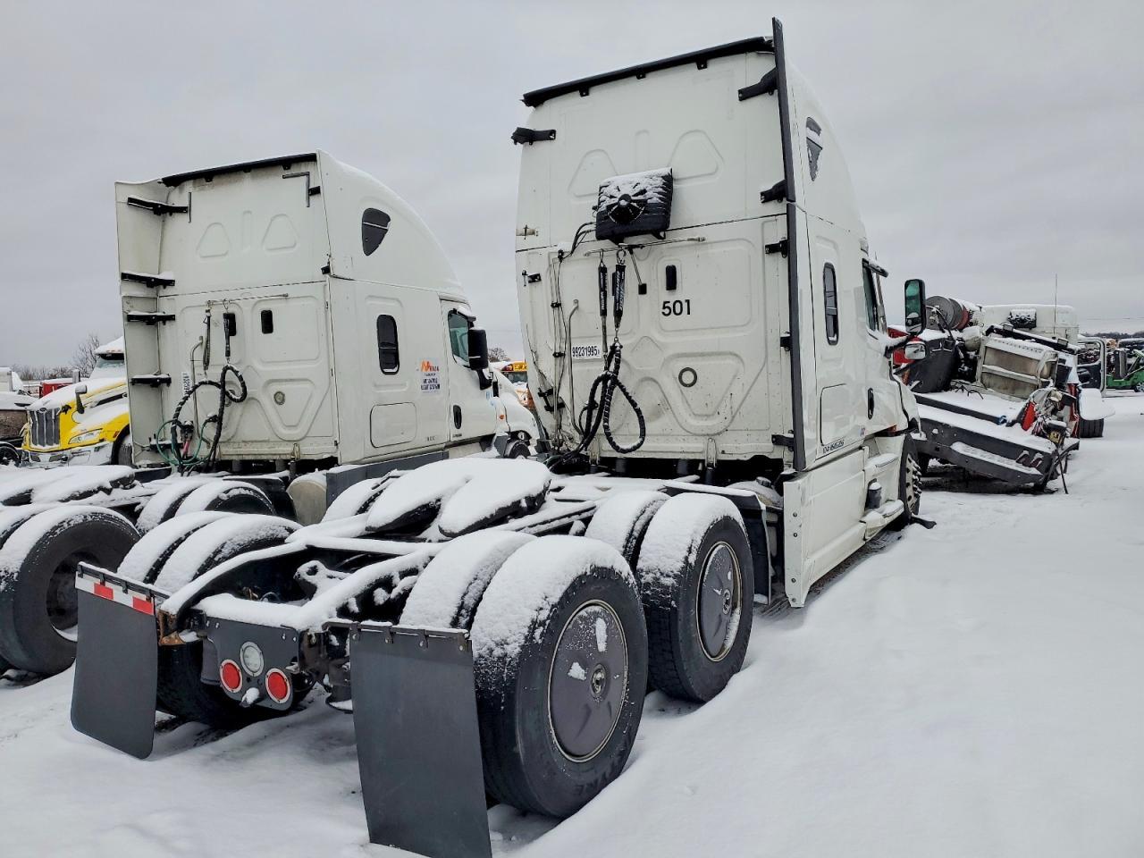 2022 Freightliner Cascadia 126 Semi Truck