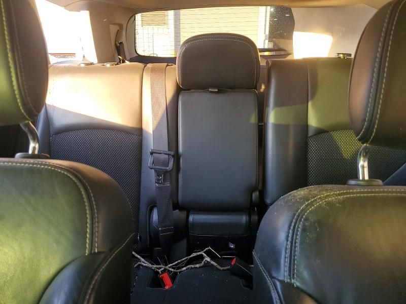 2020 Dodge Journey Crossroad