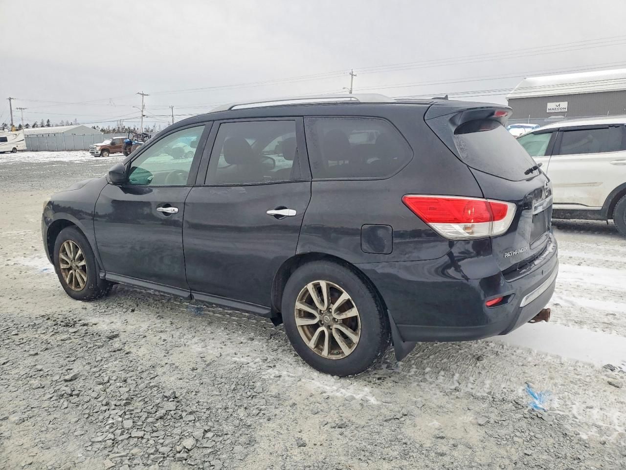 2015 Nissan Pathfinder s