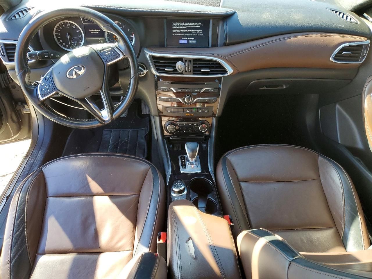 2017 Infiniti Qx30 Base