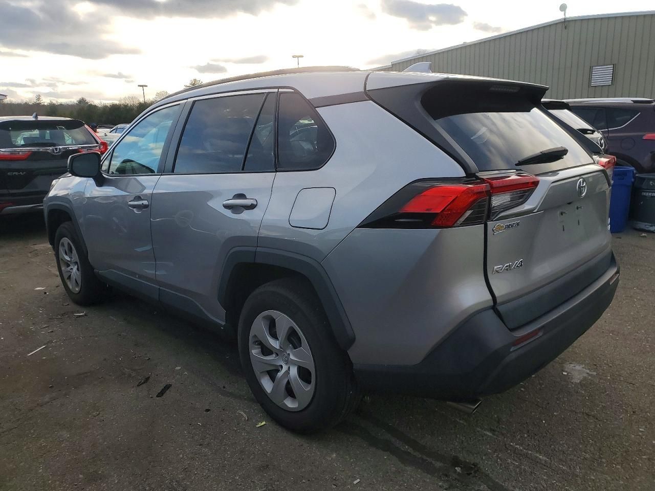 2021 Toyota Rav4 le