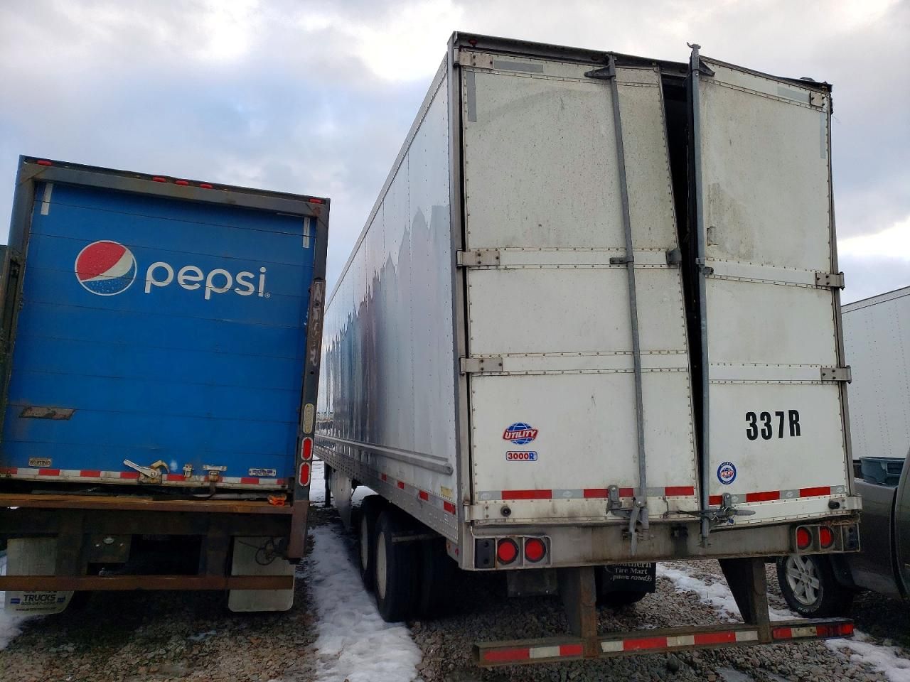 2022 Utility VS2RA Refrigerated Van Trailer