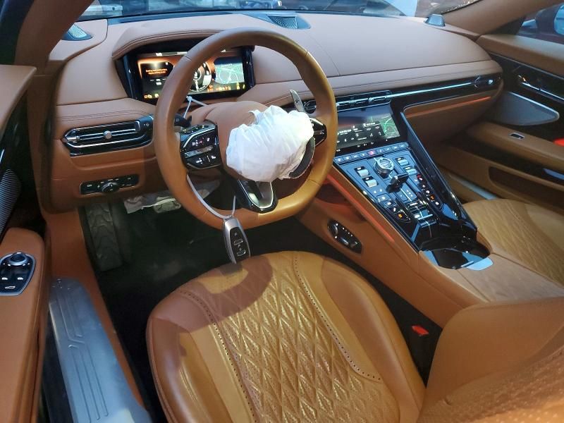 2024 Aston Martin Db12