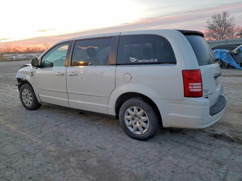 2010 Chrysler Town & Country lx