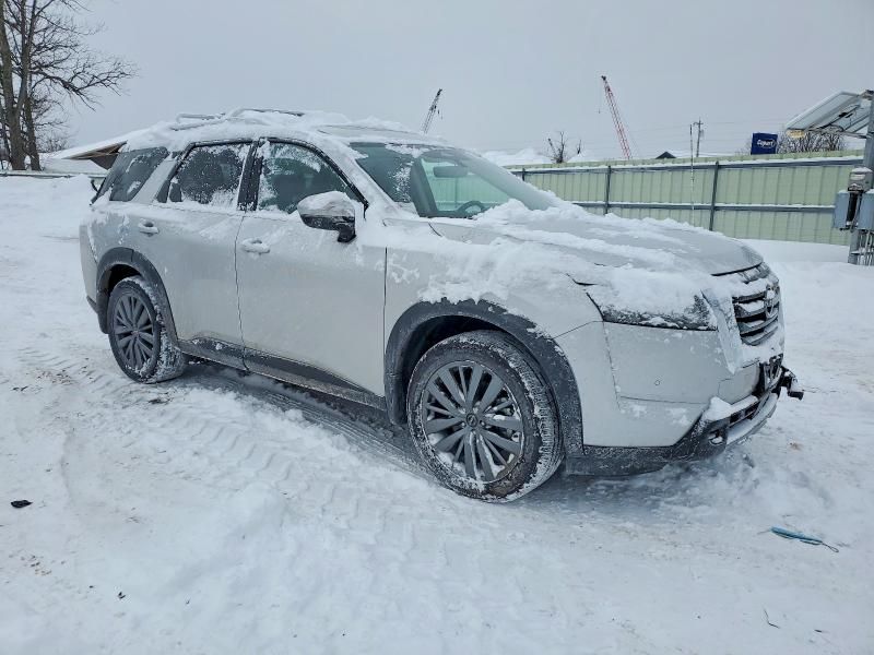 2025 Nissan Pathfinder sl