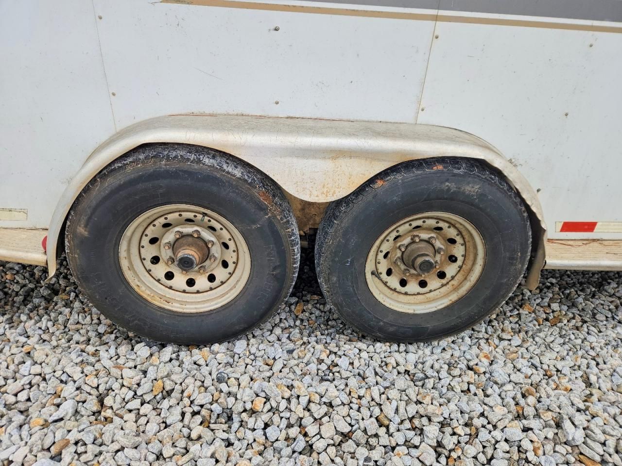 2007 Sundowner Horse Trailer