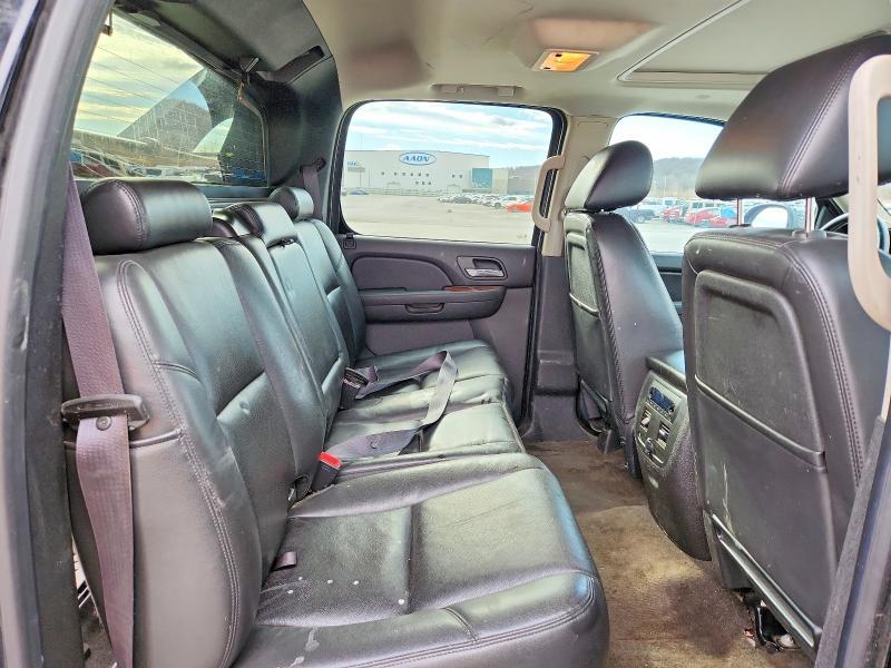 2013 Chevrolet Avalanche LTZ