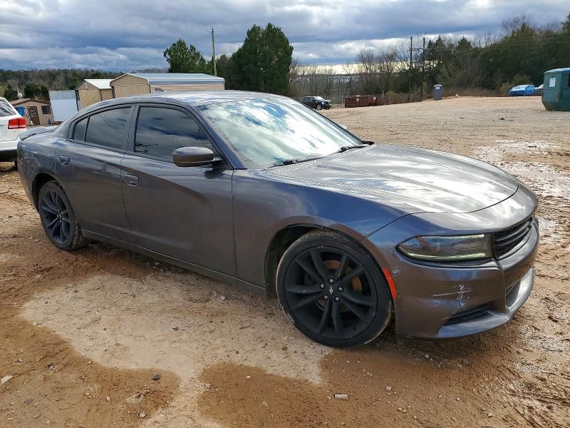 2017 Dodge Charger sxt