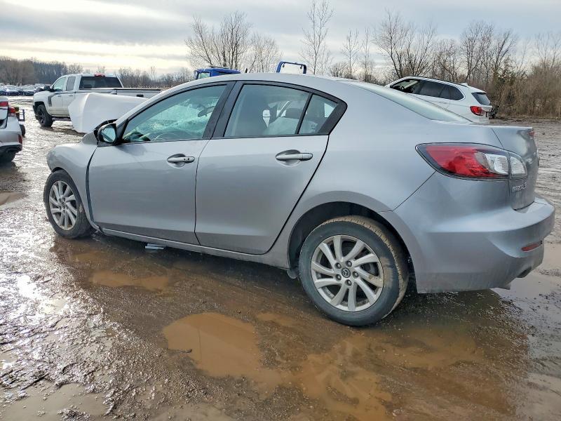 2013 Mazda 3 I