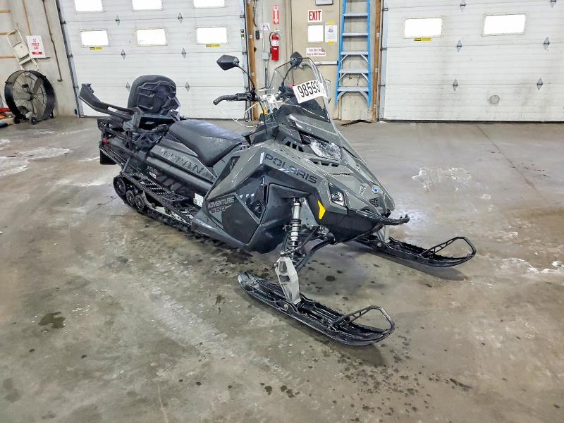 2025 Polaris Ris Titan Snowmobile