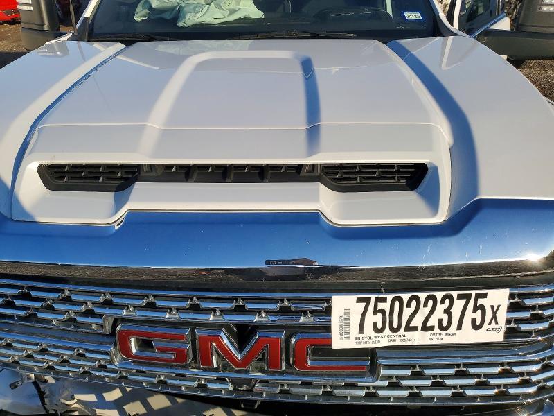 2020 GMC Sierra K3500 Denali