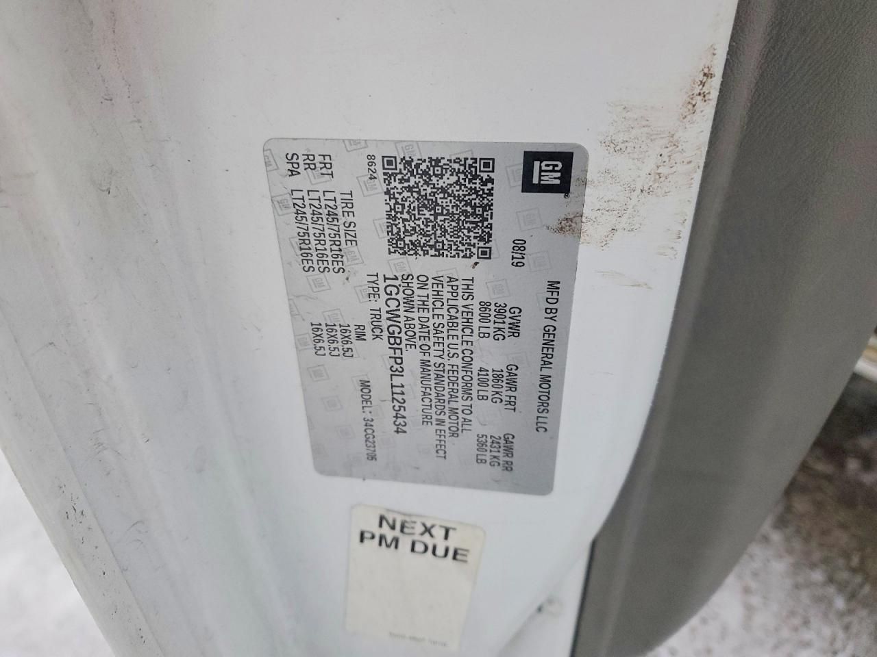 2020 Chevrolet Express G2500