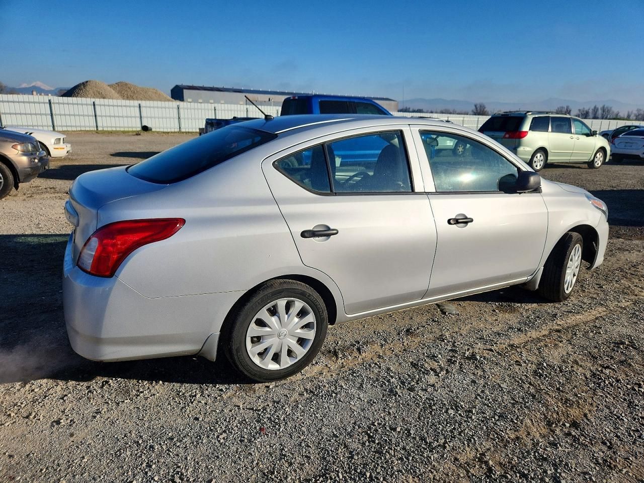 2015 Nissan Versa s
